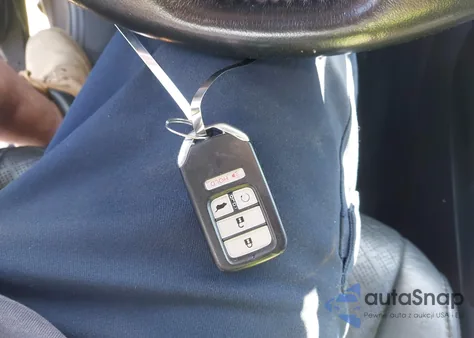 2019 Honda Passport Elite z USA, uszkodzony, nr VIN 5FNYF8H04KB004657